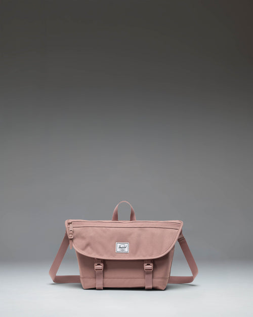 Cove Messenger Small